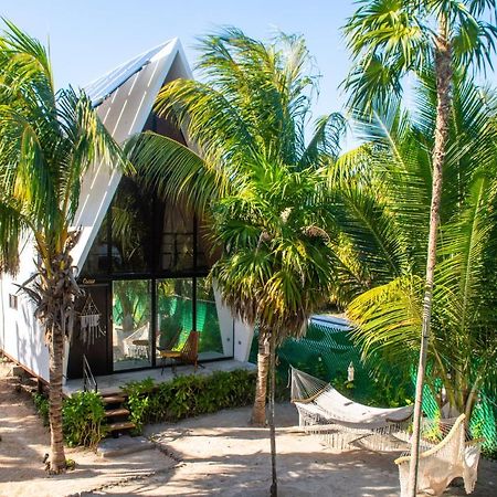 Xtambaa Cabins & Spa Only Adults Эль-Куйо Экстерьер фото