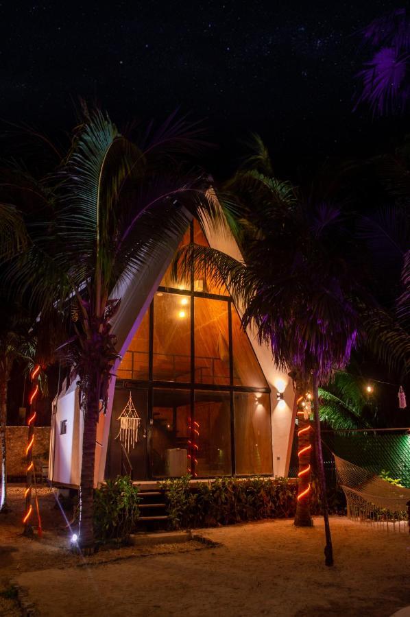 Xtambaa Cabins & Spa Only Adults Эль-Куйо Экстерьер фото