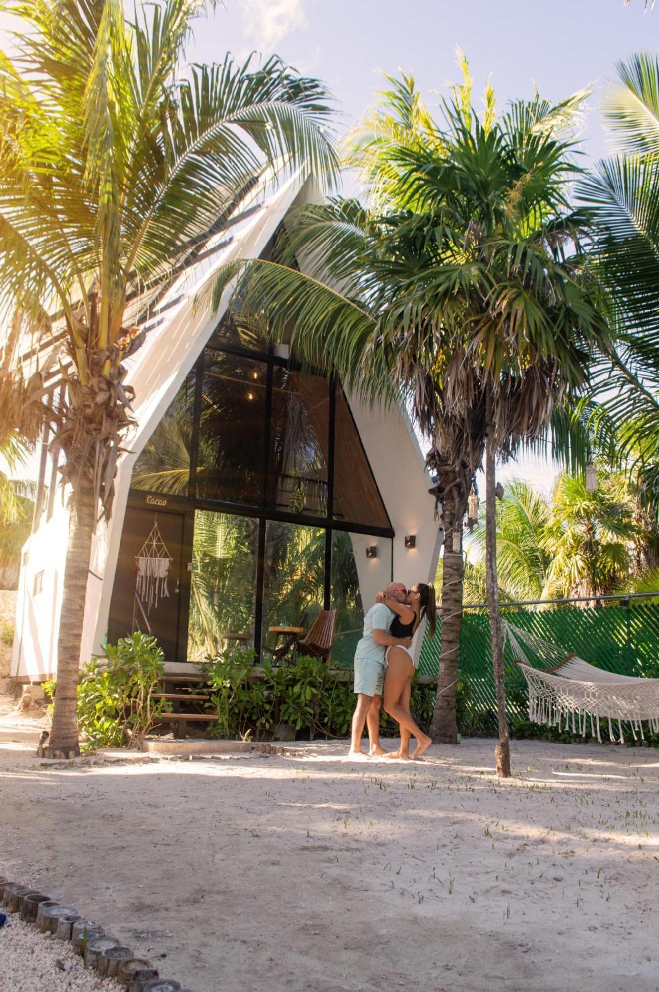 Xtambaa Cabins & Spa Only Adults Эль-Куйо Экстерьер фото